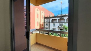 Piso en alquiler en Arenales - Lugo - Avenida Marítima en Palmas de Gran Canaria(Las)