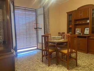Casa adosada en venta en Valdepeñas