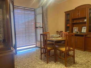 Casa adosada en venta en Valdepeñas