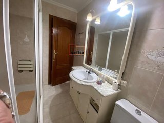 Casa adosada en venta en Valdepeñas