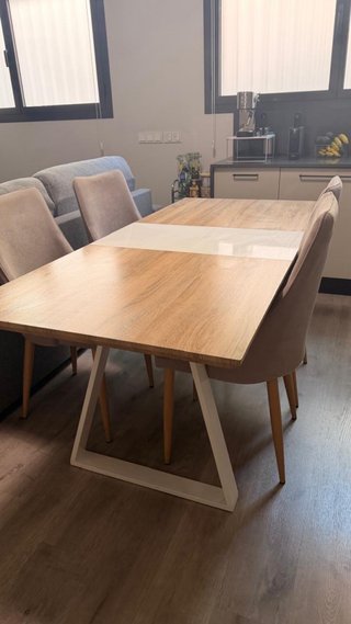 Mesa comedor extensible con 3 sillas de regalo