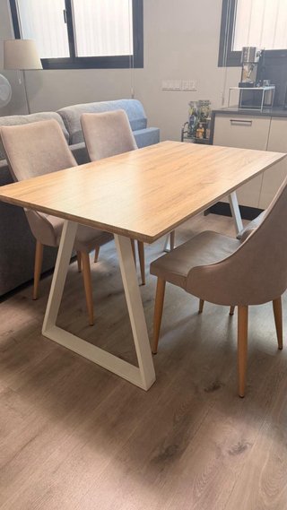 Mesa comedor extensible con 3 sillas de regalo