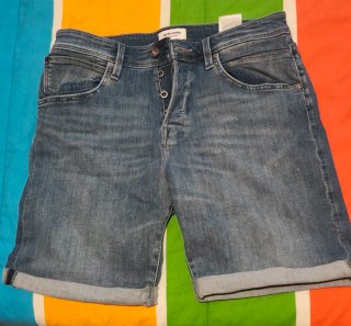Pantalón corto Jack & Jones Talla M. Nuevo