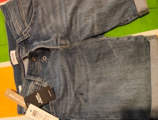 Pantalón corto Jack & Jones Talla M. Nuevo