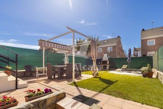 Casa adosada en venta en Vallehermoso en Azuqueca de Henares