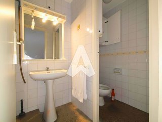 Local comercial en venta en El Castell-Poble Vell en Castelldefels