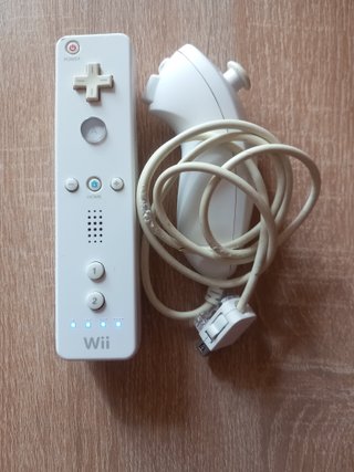 Mando Wii + Nunchuk Nintendo
