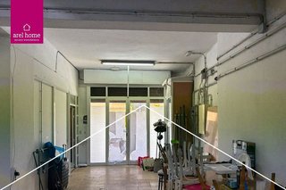 Local comercial en venta en El Gall en Esplugues de Llobregat
