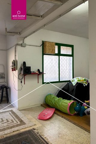 Local comercial en venta en El Gall en Esplugues de Llobregat