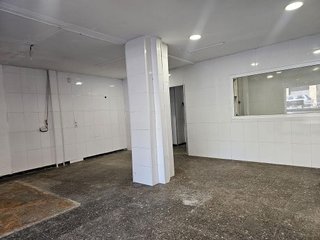 Local comercial en venta en Nucli Urbà en Esparreguera