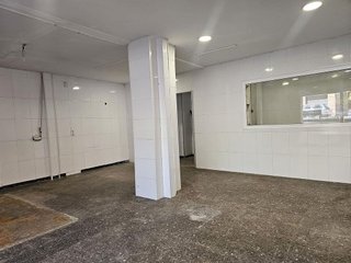 Local comercial en venta en Nucli Urbà en Esparreguera