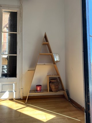 Estantería Pirámide Madera y Mimbre