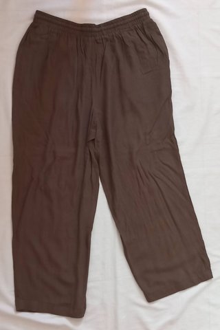 Pantalón ancho verde T. 42