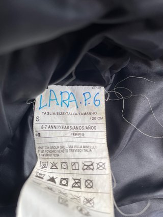 Abrigo acolchado niña gris