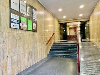 Oficina en venta en Basurtu en Bilbao