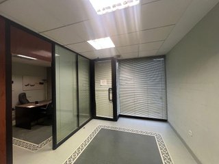 Local comercial en venta en San Ignacio-Elorrieta en Bilbao