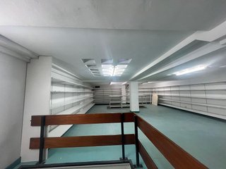 Local comercial en venta en San Ignacio-Elorrieta en Bilbao