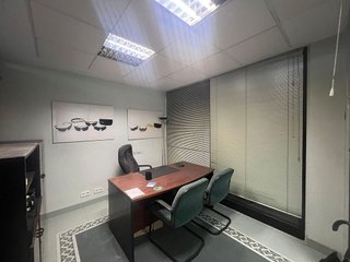 Local comercial en venta en San Ignacio-Elorrieta en Bilbao