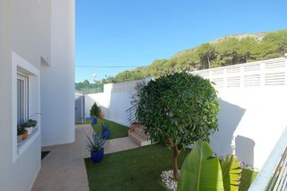 Chalet en venta en Alcalalí