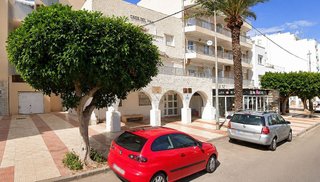 Local comercial en venta en El Puerto - Romanilla en Roquetas de Mar