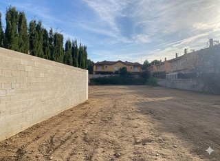 Solar en venta en Club de Campo en Elda