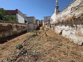 Terreno en venta en Lucena