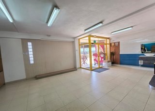 Nave industrial en venta en Laguna Park en Parla