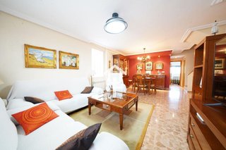 Casa adosada en venta en Virgen del Remedio en Alicante