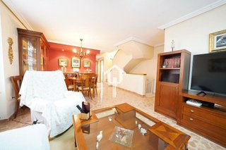 Casa adosada en venta en Virgen del Remedio en Alicante