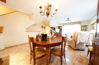 Casa adosada en venta en Virgen del Remedio en Alicante