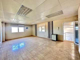 Nave industrial en venta en Manlleu