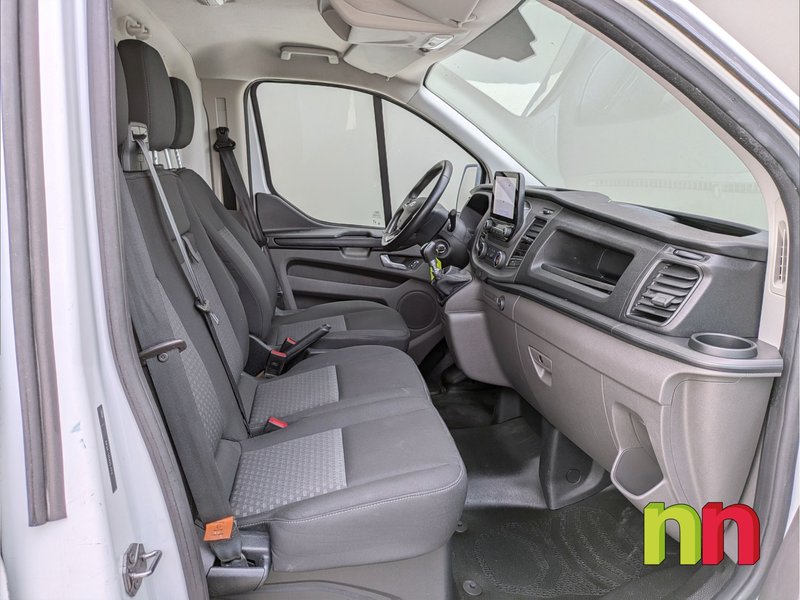 Ford Transit Custom 2024, foto 13