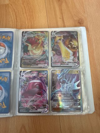Álbum Pokémon con cartas exclusivas