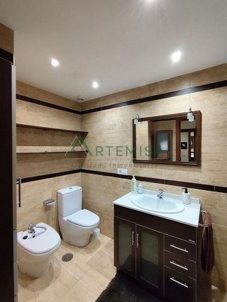 Piso en alquiler en Ares