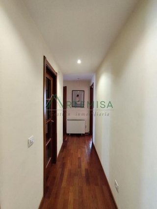 Piso en alquiler en Ares