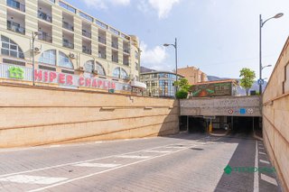 Garaje en venta en El Puerto en Roquetas de Mar