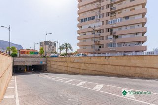Garaje en venta en El Puerto en Roquetas de Mar