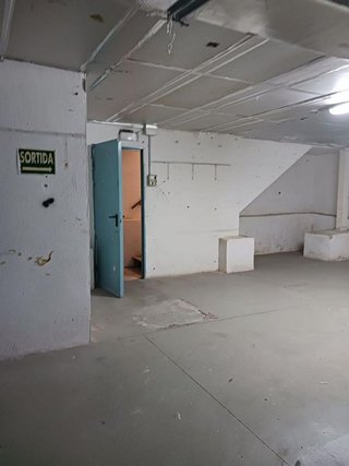 Local comercial en alquiler en Centre en Badalona