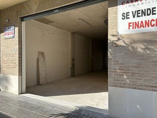 Local comercial en alquiler en Zona Avenida al Vedat en Torrent