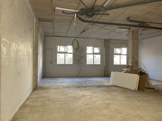 Local comercial en alquiler en Zona Avenida al Vedat en Torrent