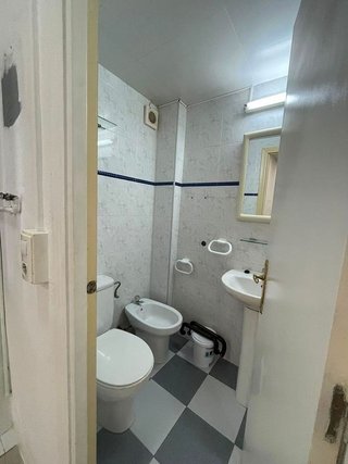 Local comercial en venta en Valencina de la Concepción