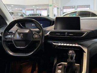Peugeot 3008 1.2 PURETECH 130 HP ALLURE S&S
