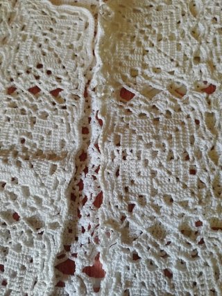 Gilet bambina in pizzo