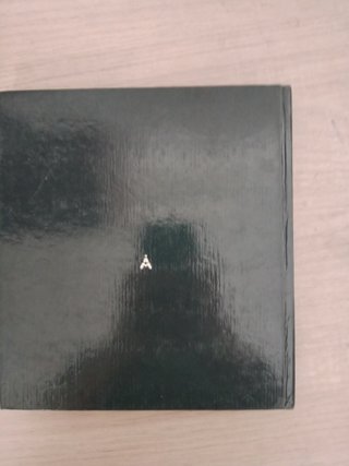 Libro ruso Колобок идёт по следу