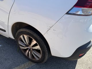 Peugeot 3008 2015