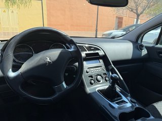Peugeot 3008 2015