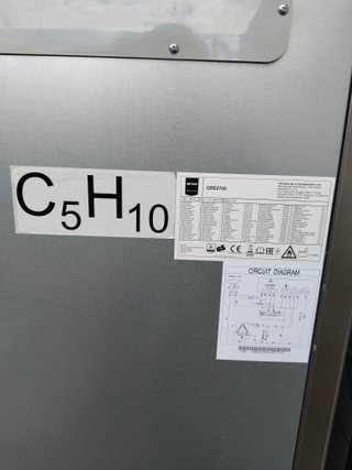 Frigorífico nuevo por cese de negocio