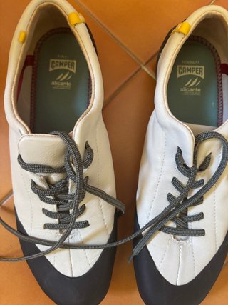 Zapatos Camper Blanco y Negro Camper' Peu Senda '