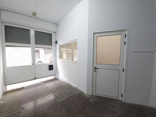 Local comercial en venta en Les Planes en Sant Joan Despí