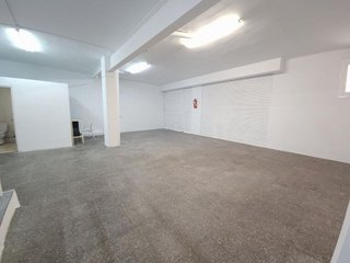 Local comercial en venta en Les Planes en Sant Joan Despí